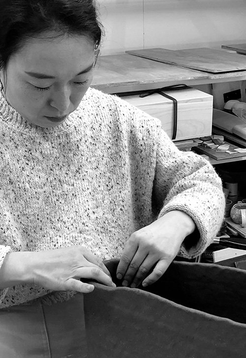 Shin Suyeon, Korean ceramist, Seolsan Snowy Mountain series, Magna Gallery Paris