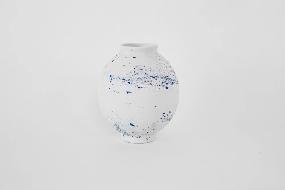 Kim Hojung - Mini lune bleue IV
