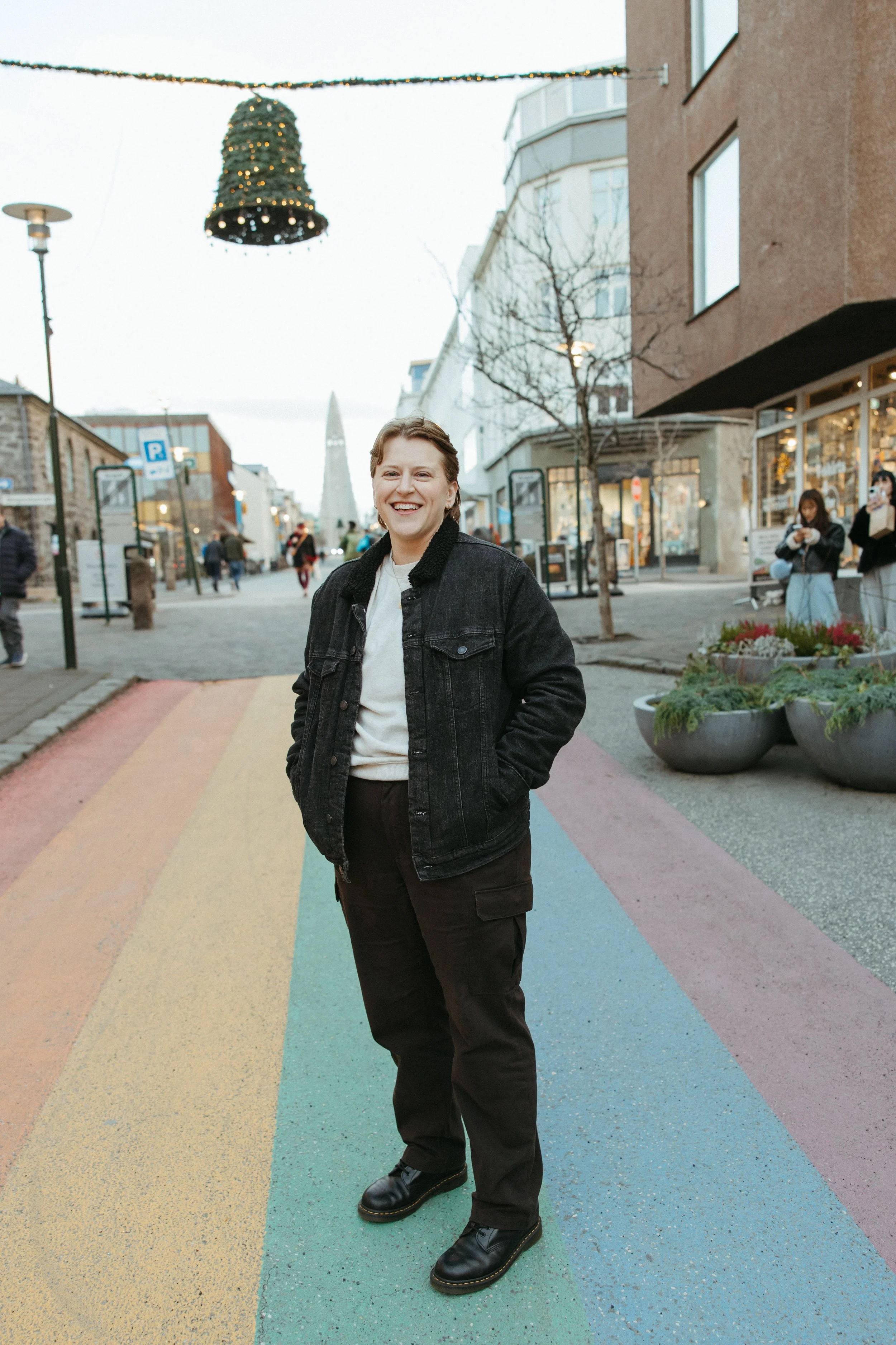 charlyn photography queer wlw sapphic travel destination iceland-77.jpg