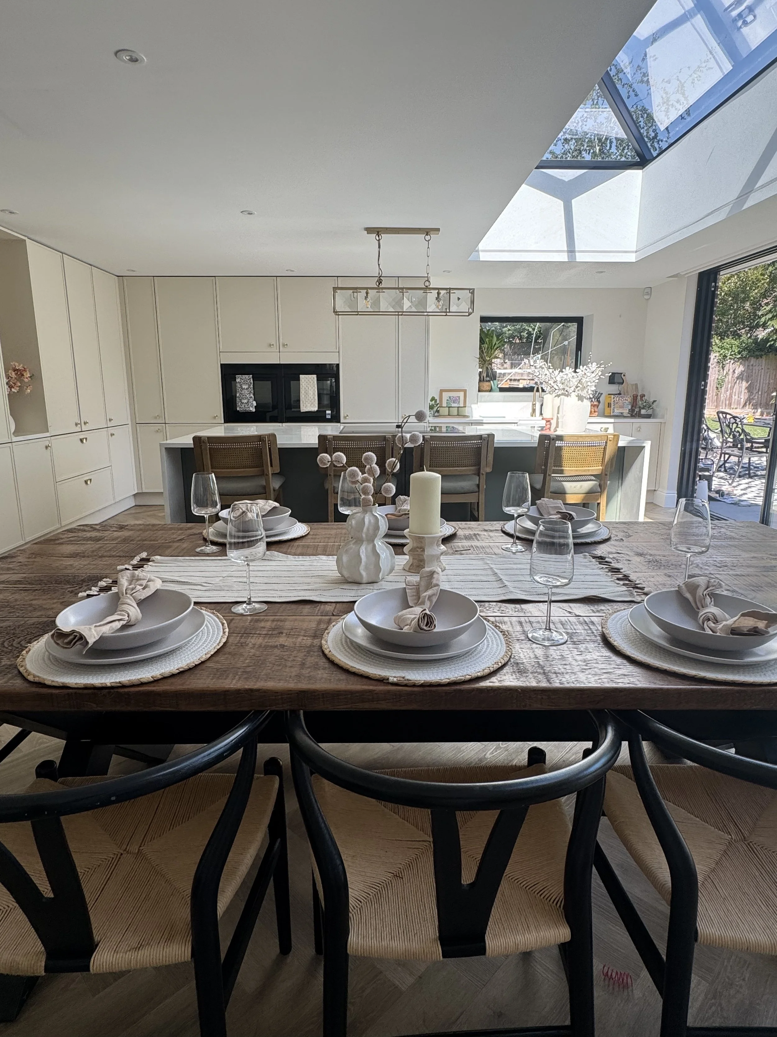 Occupied stage for sale new extension - home stager in Hertfordshire