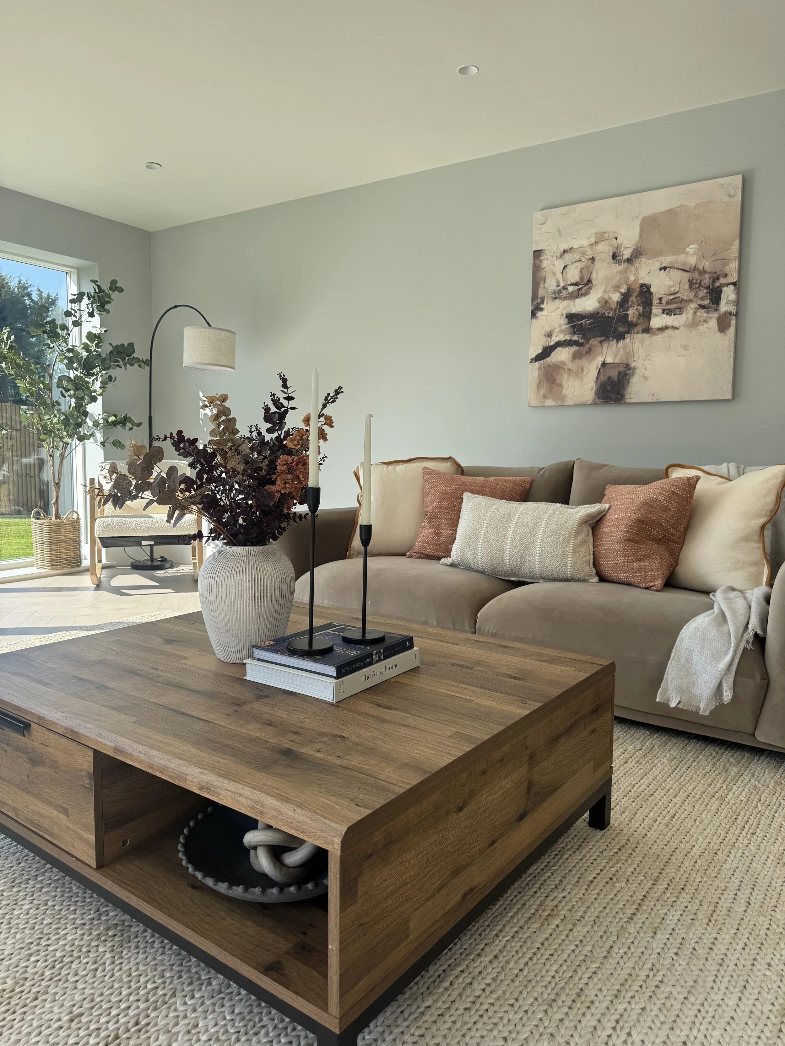 pre-sale property presentation hemel hempstead, furniture staging south east, professional home staging herts