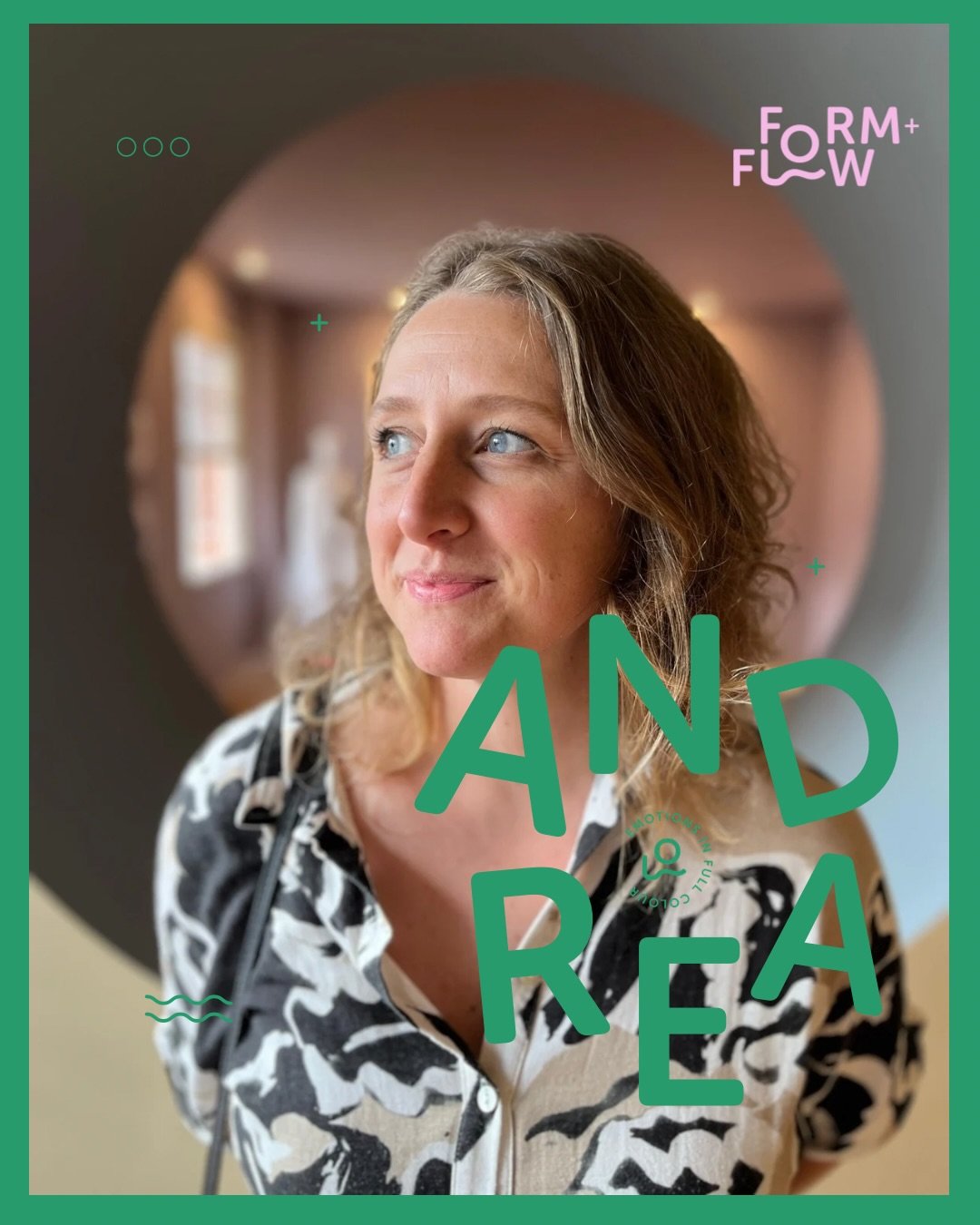 Unsere Form&amp;Flow-K&uuml;nstlerin Andrea:
Andr&eacute;a Schieferdecker @andreaschiefer ist Designerin, K&uuml;nstlerin und Dozentin mit einem Studium der Druckgrafik an der Hochschule f&uuml;r Bildende Kunst von Paran&aacute; - Brasilien, einer Ve