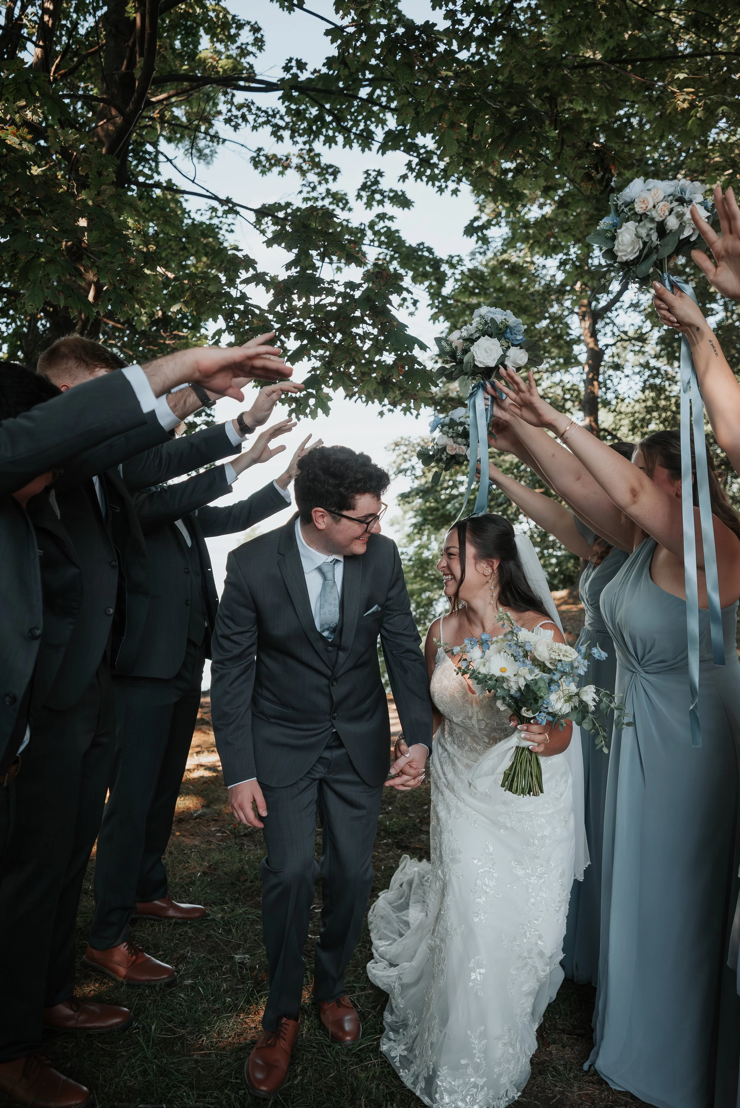 AliciaAndAlecWeddingSneaks-11_Original.jpeg