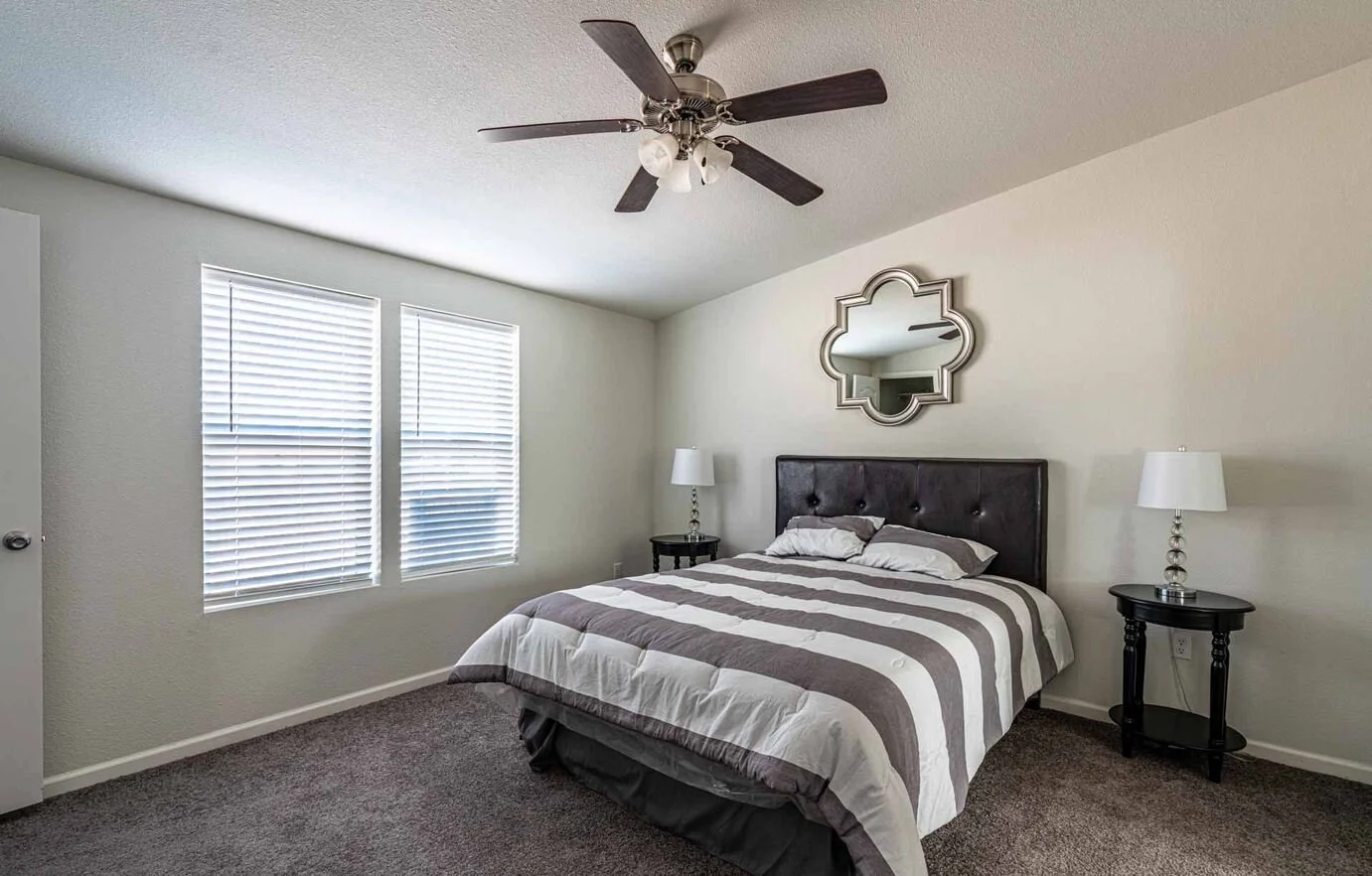 boxelder_feh_mesa_fleetwood_28563g_masterbed_1_2_1646937456131_1381_12.jpeg