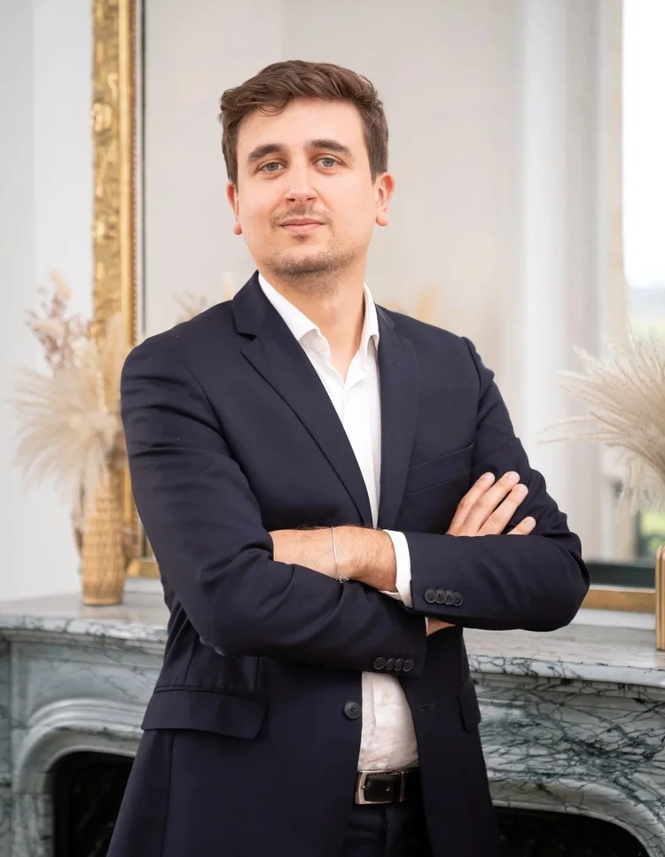 Portrait de Antoine Mortamet, Responsable des Opérations / Juridique, Associé chez KAYS Wealth Management