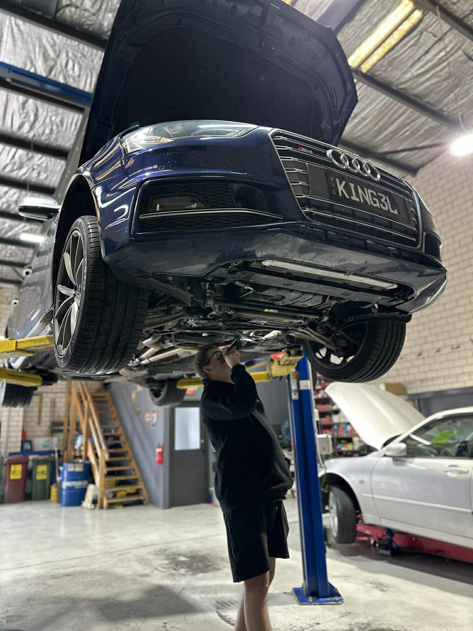 Vehicle diagnostics being carried out at Jalmac Automotive in Ringwood