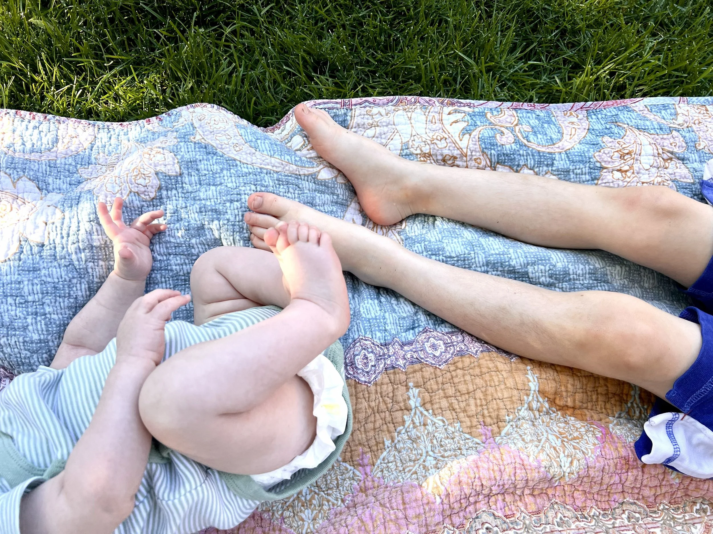 toes-backyard-documentary-photo-bend.jpg
