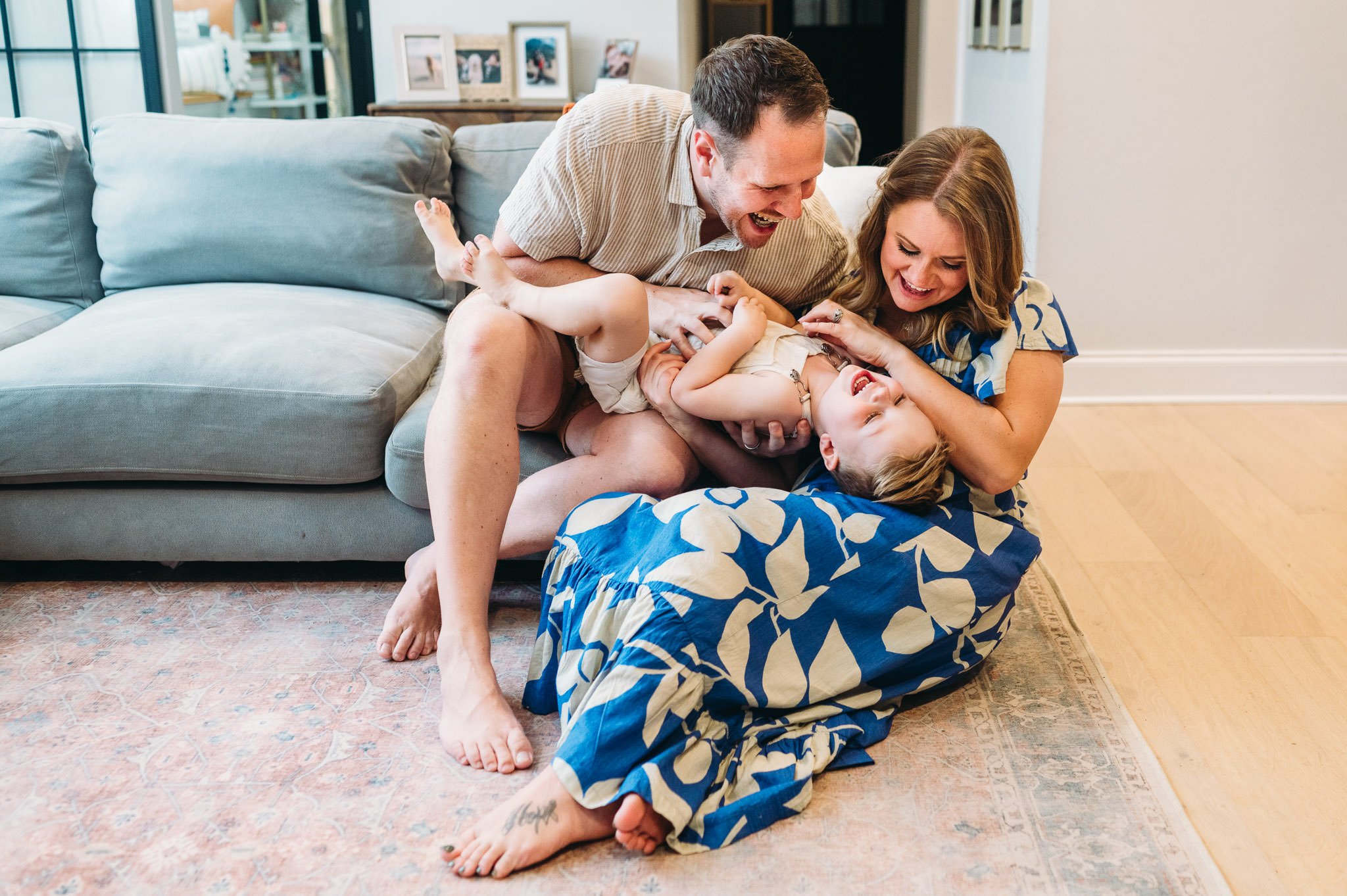 What is Thoughtful Guidance for a family photoshoot?