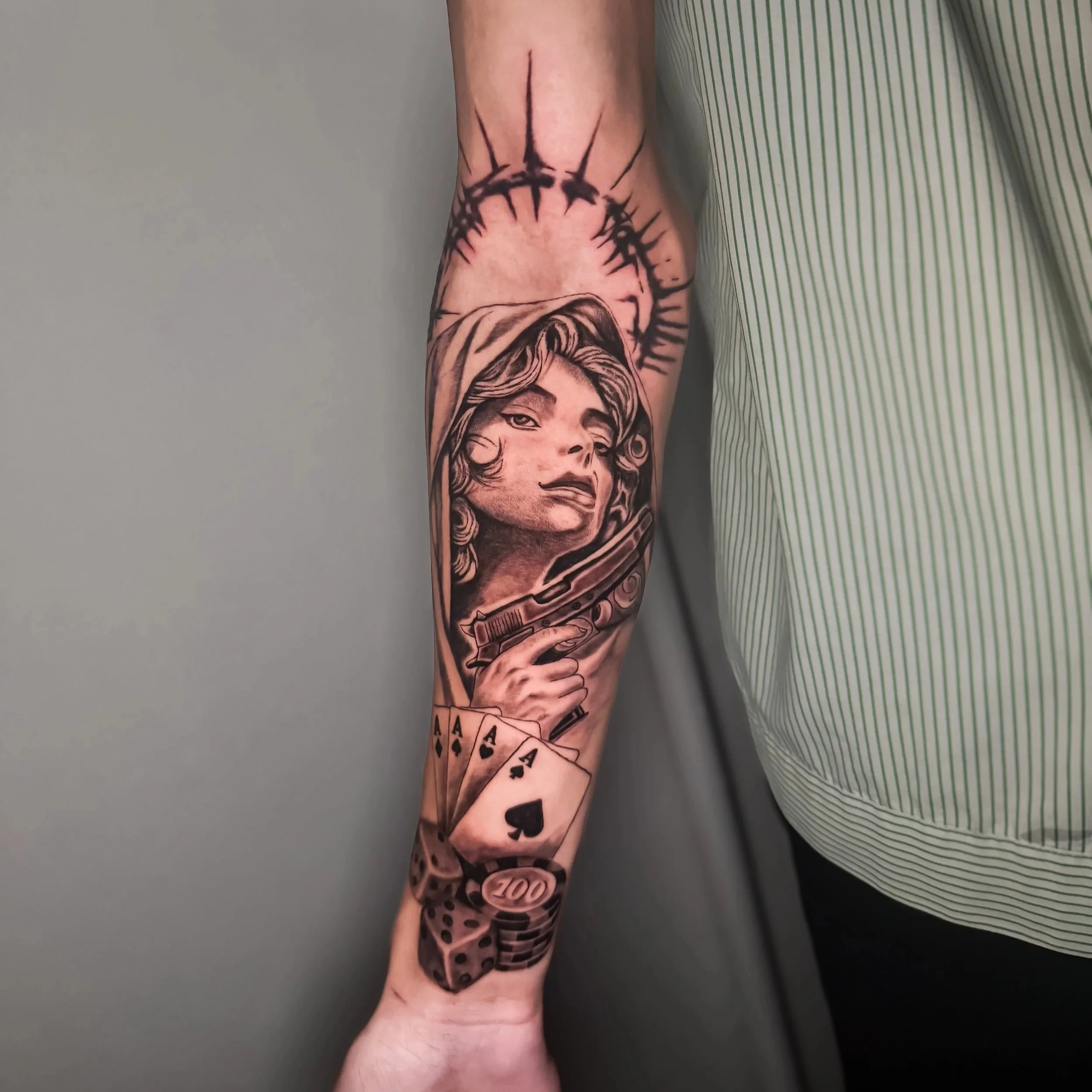 รอยสักสไตล์ Chicano Black & Grey พร้อมรายละเอียดสมจริง / Chicano black and grey tattoo by Let’s Tatt Studio Chiang Mai