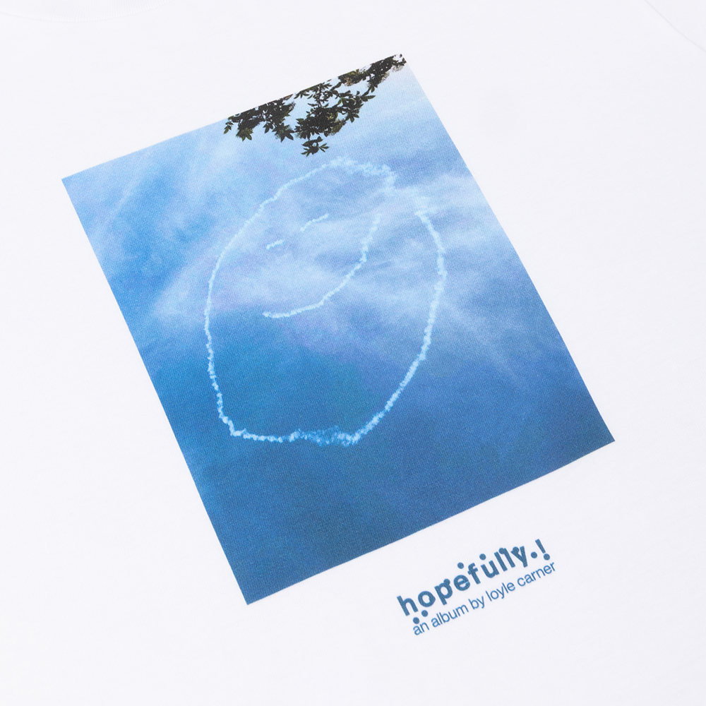 SKY TEE CLOSEUP F.png