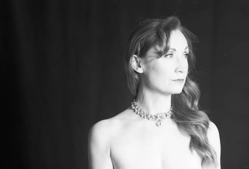 Analogue black and white portrait of Lily Kink from Atelier Wilfredson.