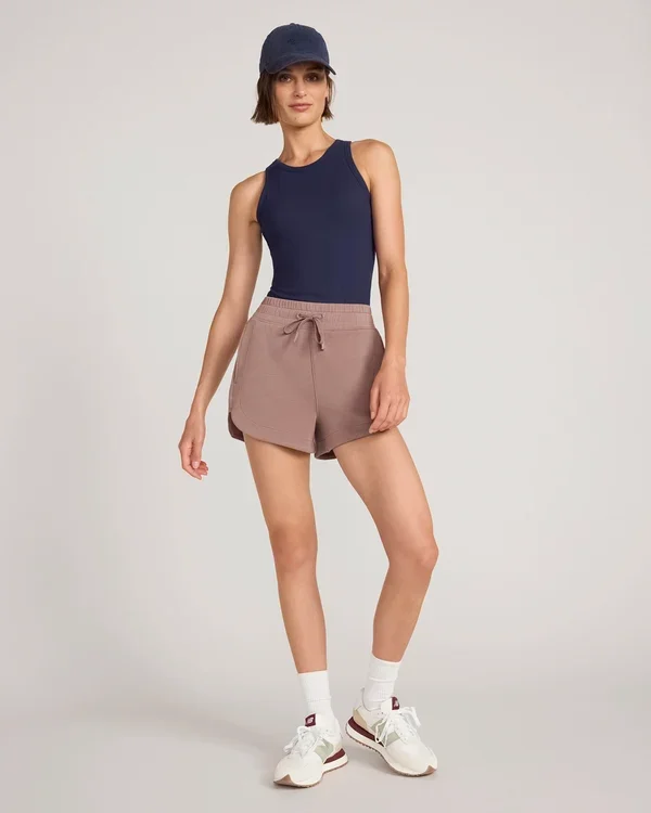 10C0227-Dreamweave_Retro_Short-T1048-Deep_Taupe-2.webp