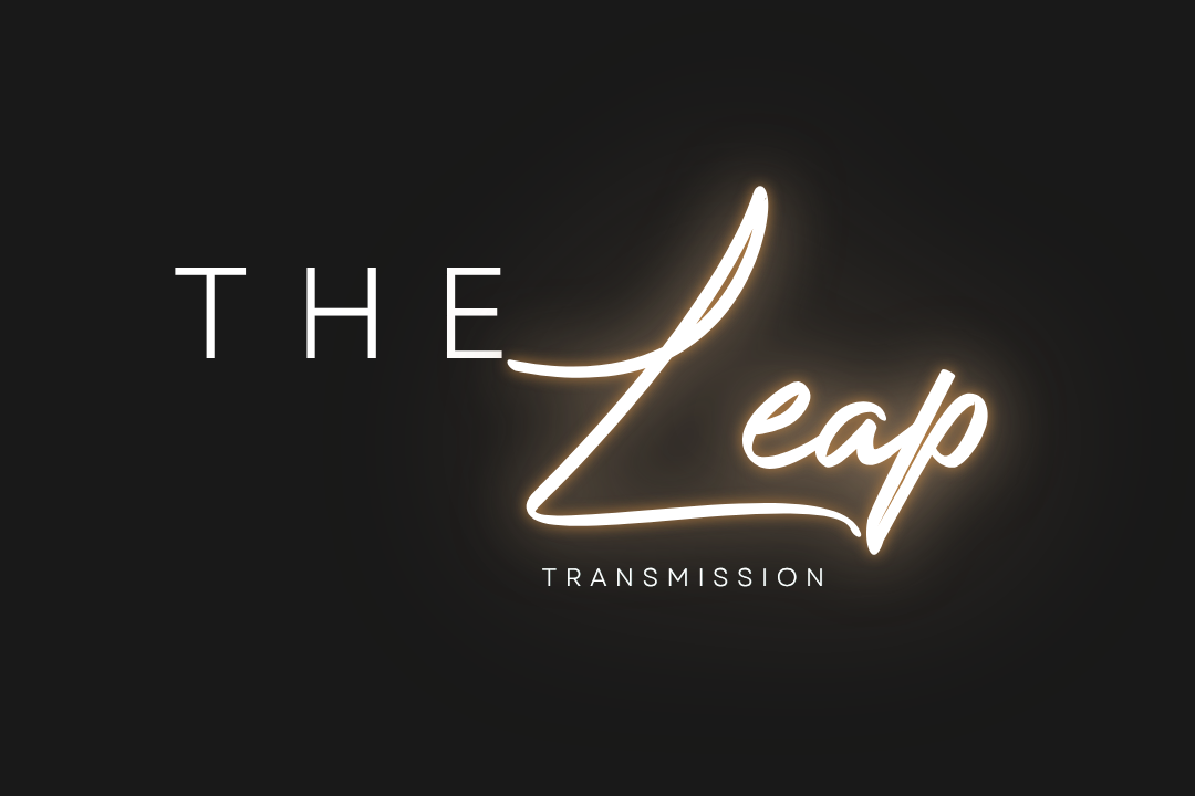 Visuel lumineux de 'The Leap Transmission' sur fond noir
