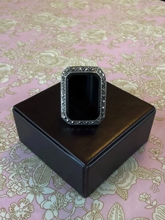 Vintage Sterling Silver Onyx and Marcasite Ring - Size 8.5