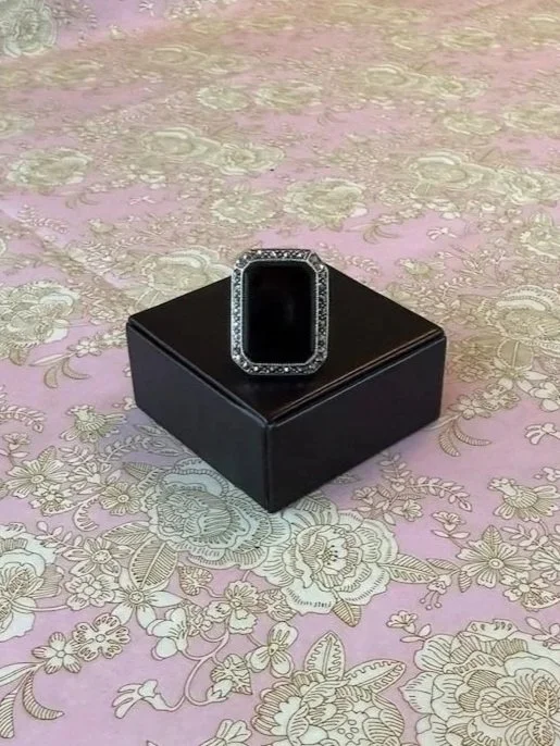 Onyx%2BRing%2Bb.jpg