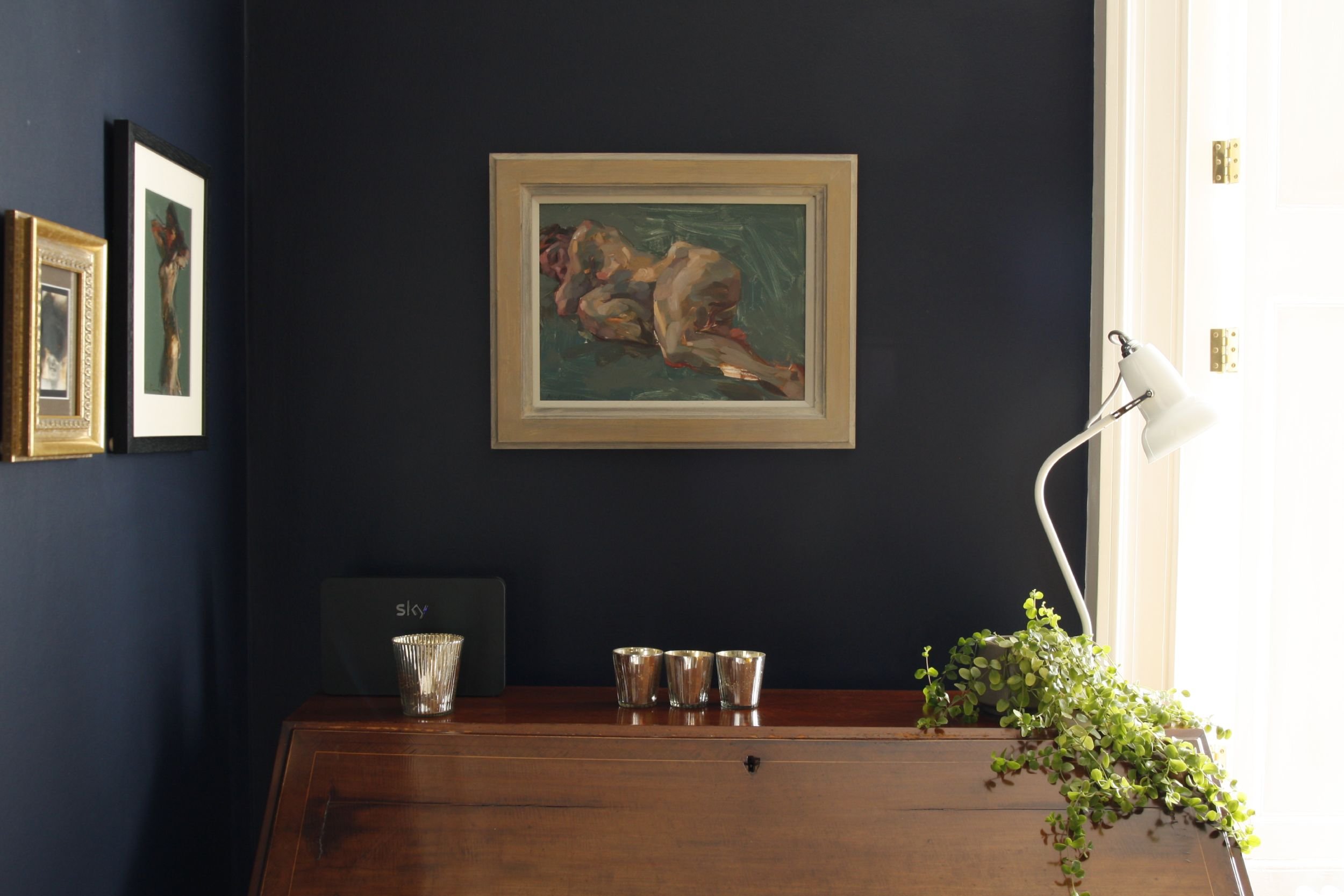 Oil Painting Hang, Edinburgh, New Town