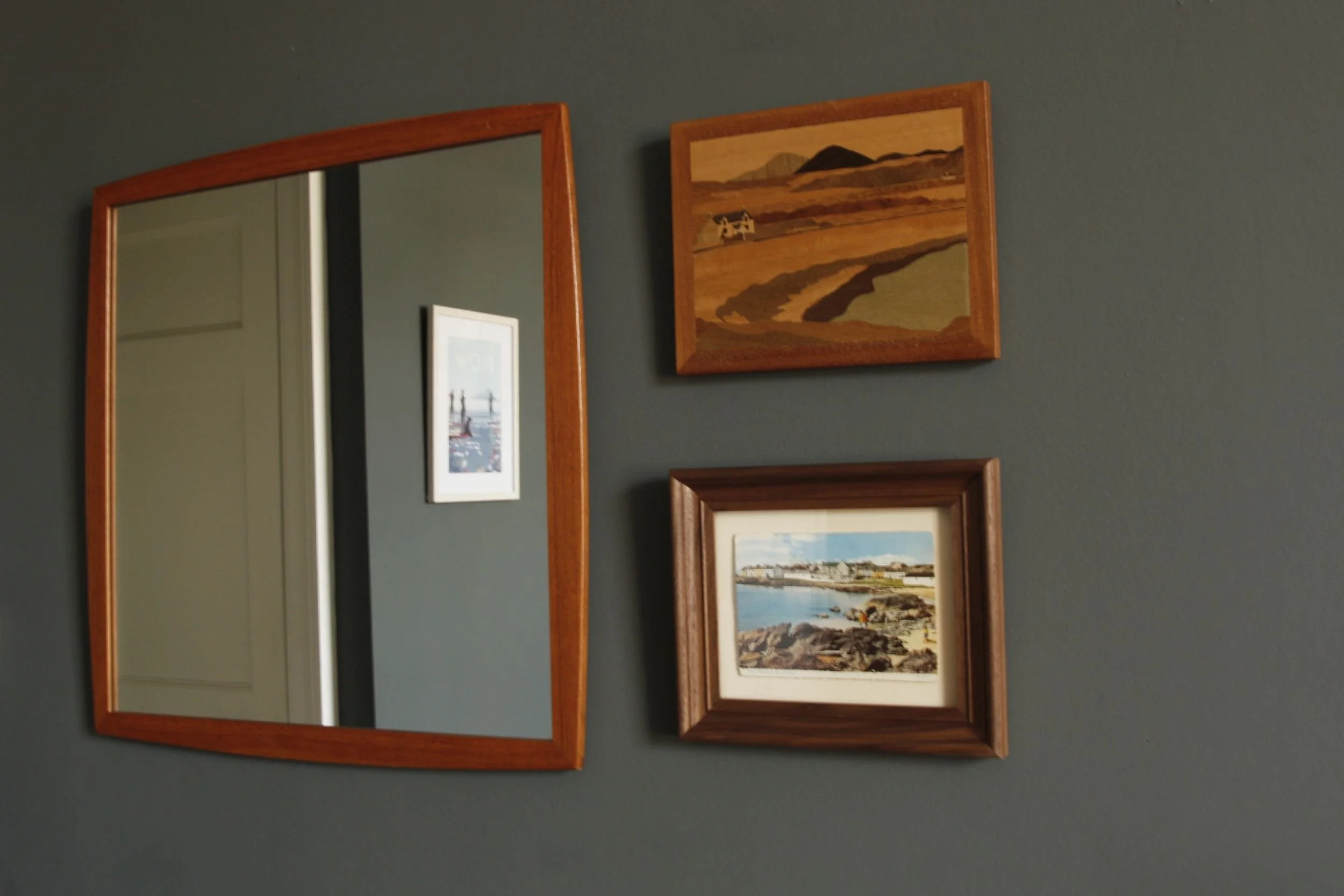 Mirror hanging with pictures, trio picture hanging, Edinburgh