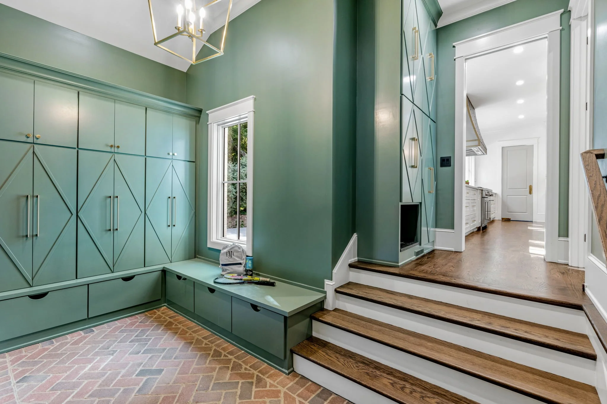 25-web-or-mls-Hidden Hills-24.jpg