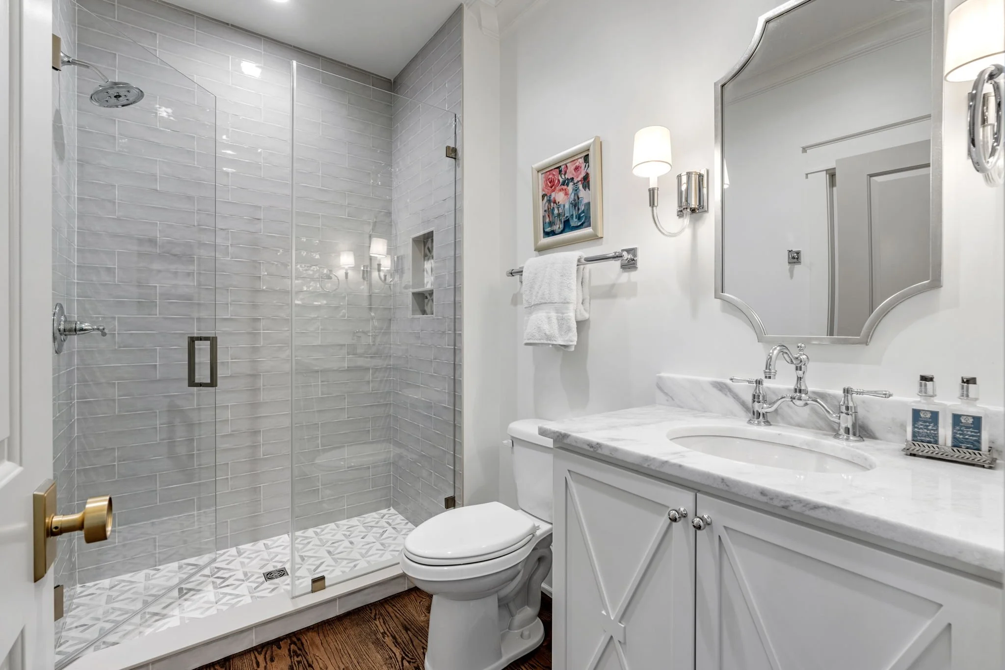 37-web-or-mls-Hidden Hills-36.jpg