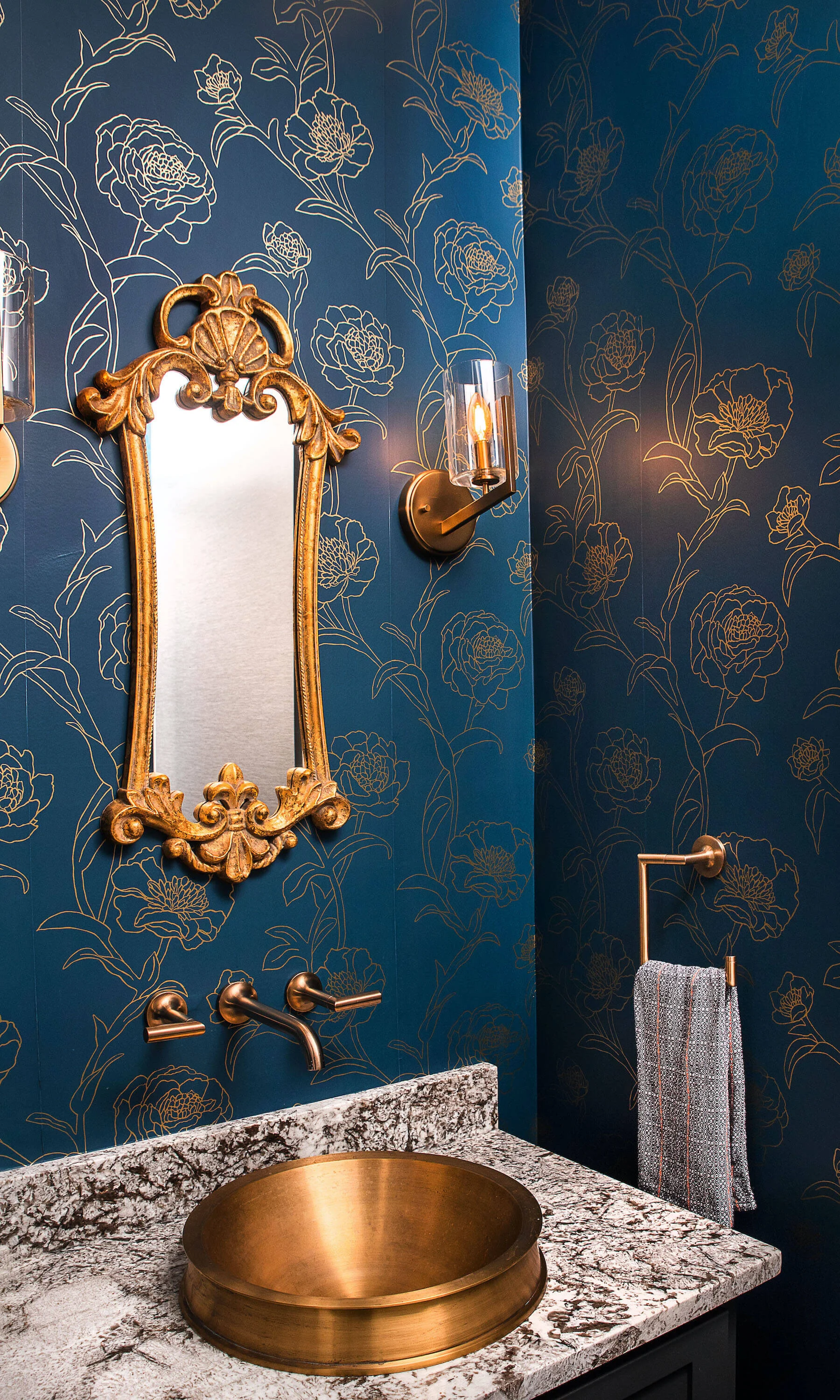 truitt - BONUS bathroom.jpg