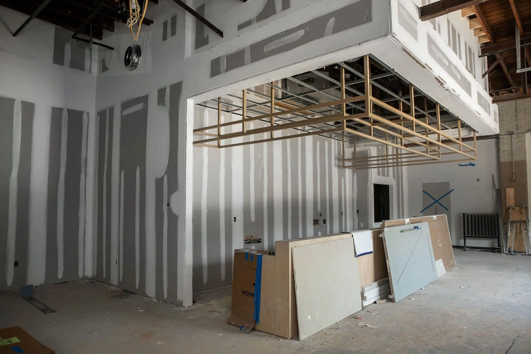 perch bar under construction.jpg