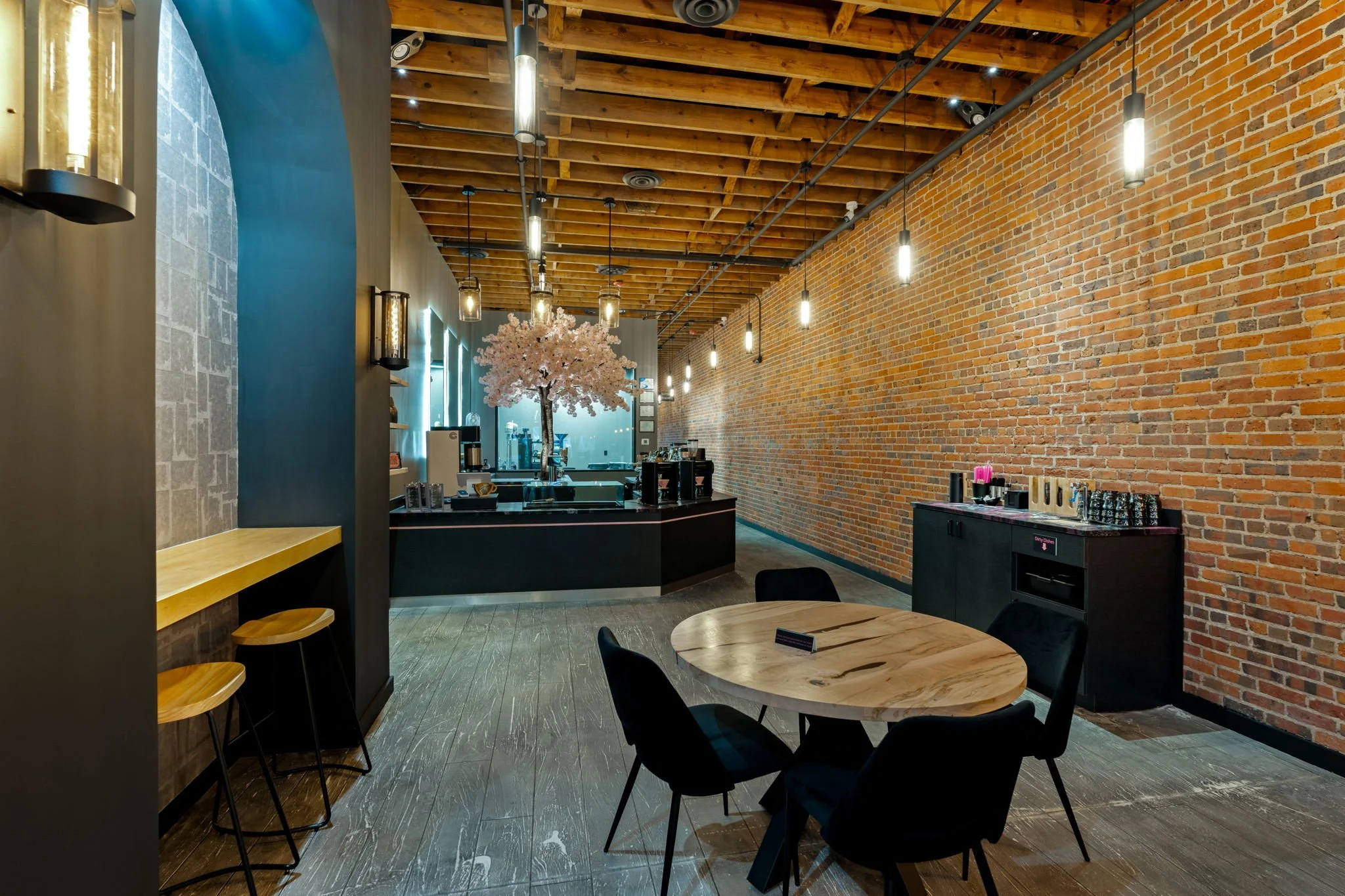 7-web-or-mls-Tselia Coffee-13.jpg
