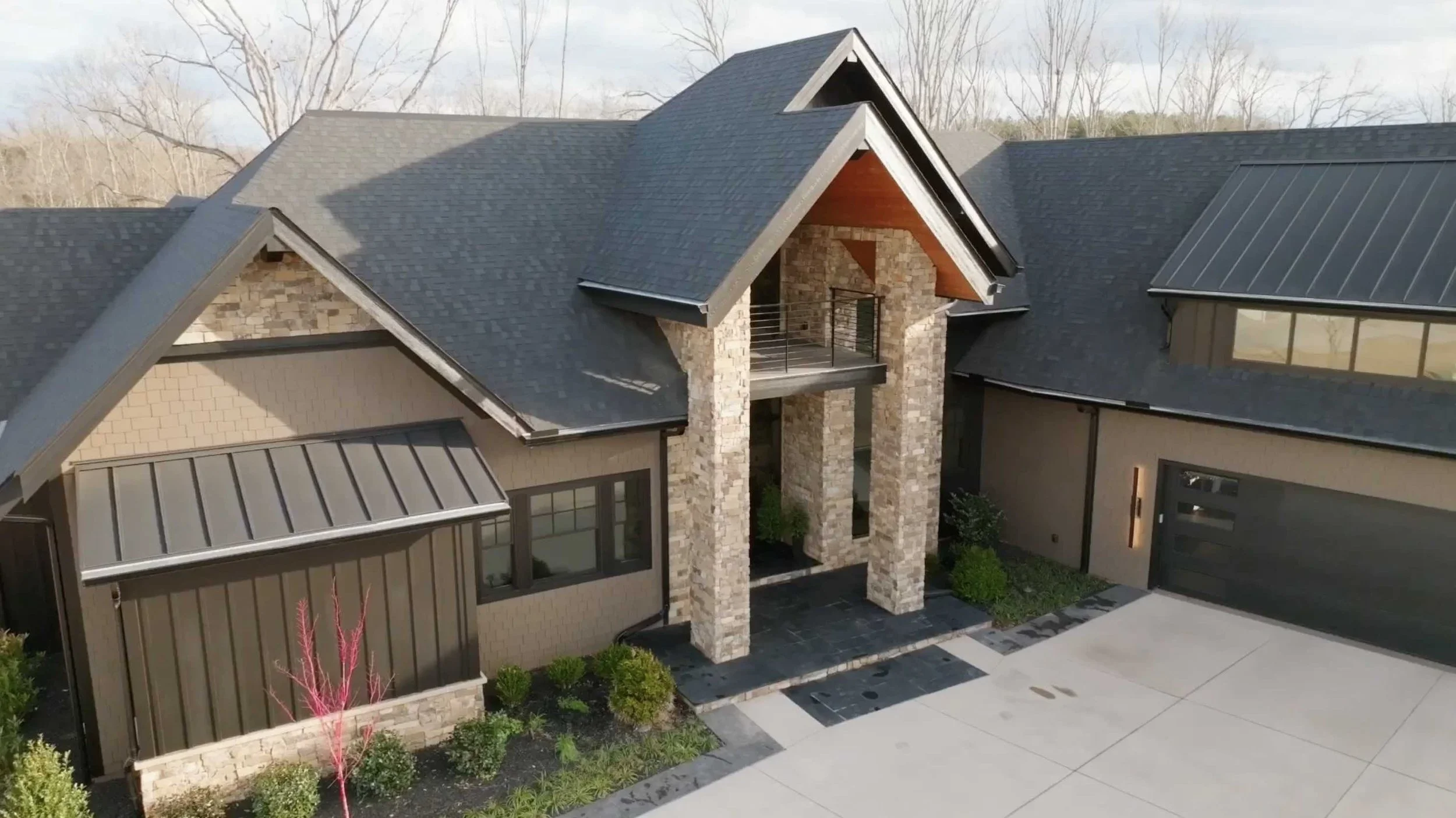 truitt custom home video image.jpg