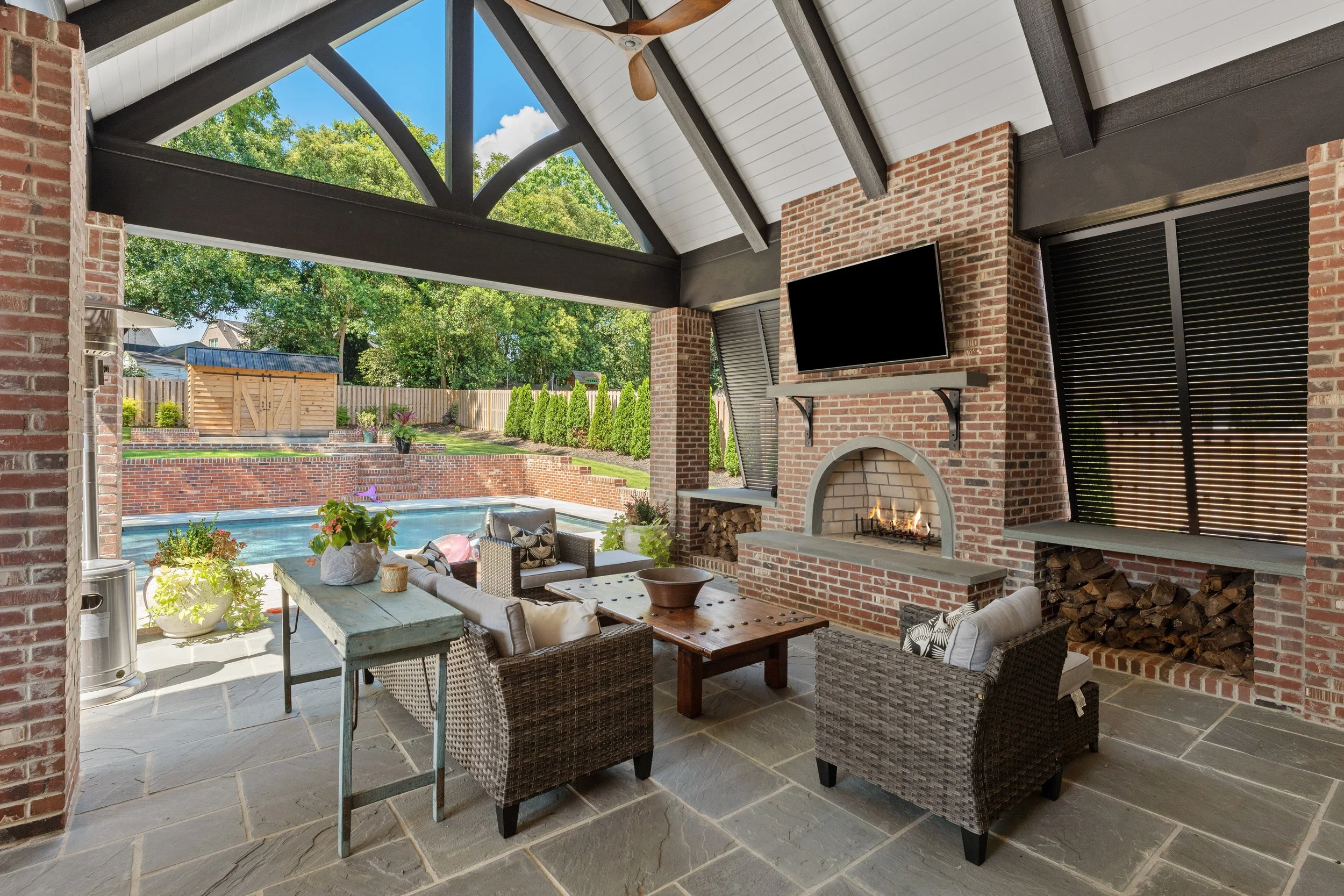 20 W Tallulah Dr-53.jpg