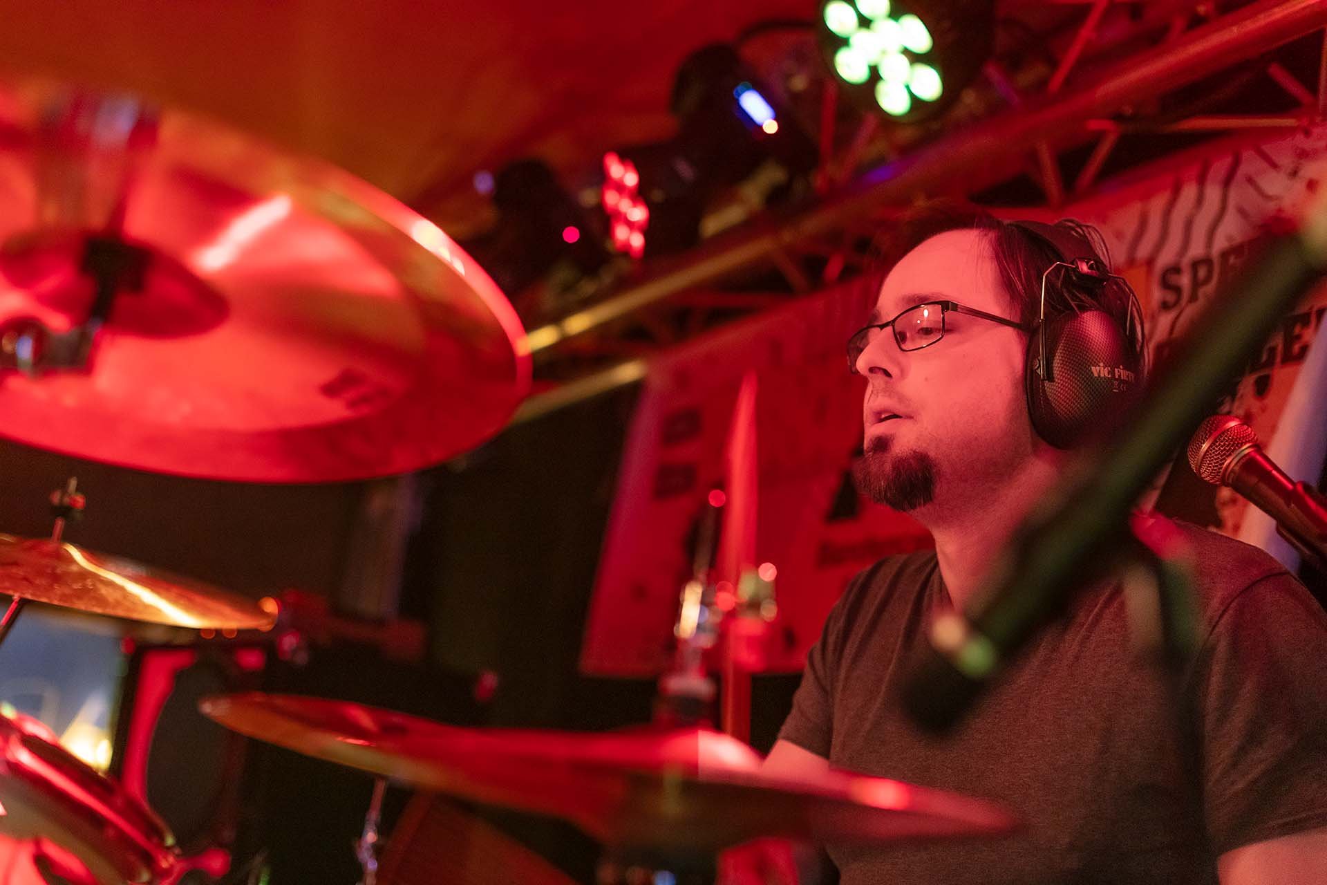 Open podium voor beginnende bands