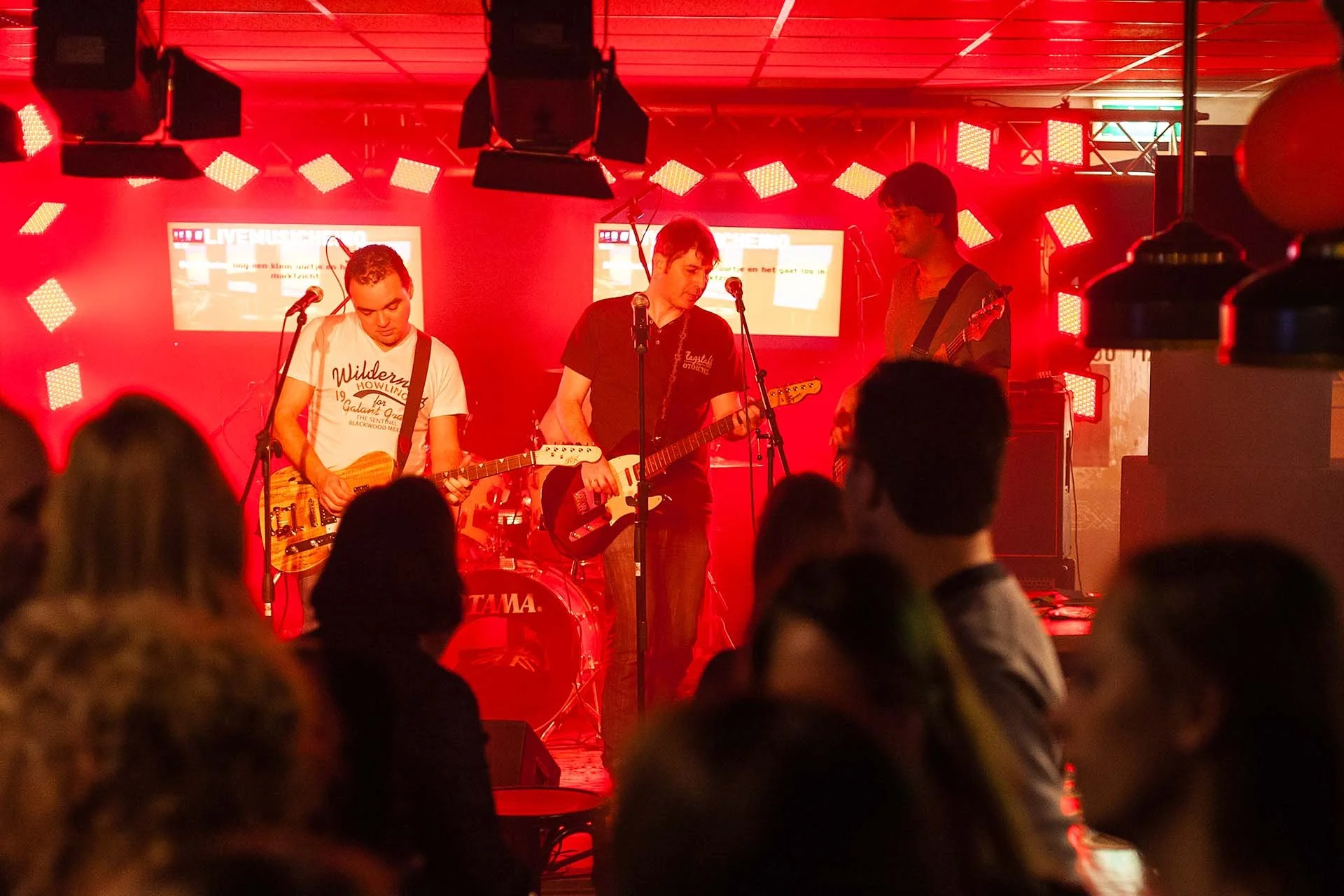 open podium voor beginnende bands 5.jpg