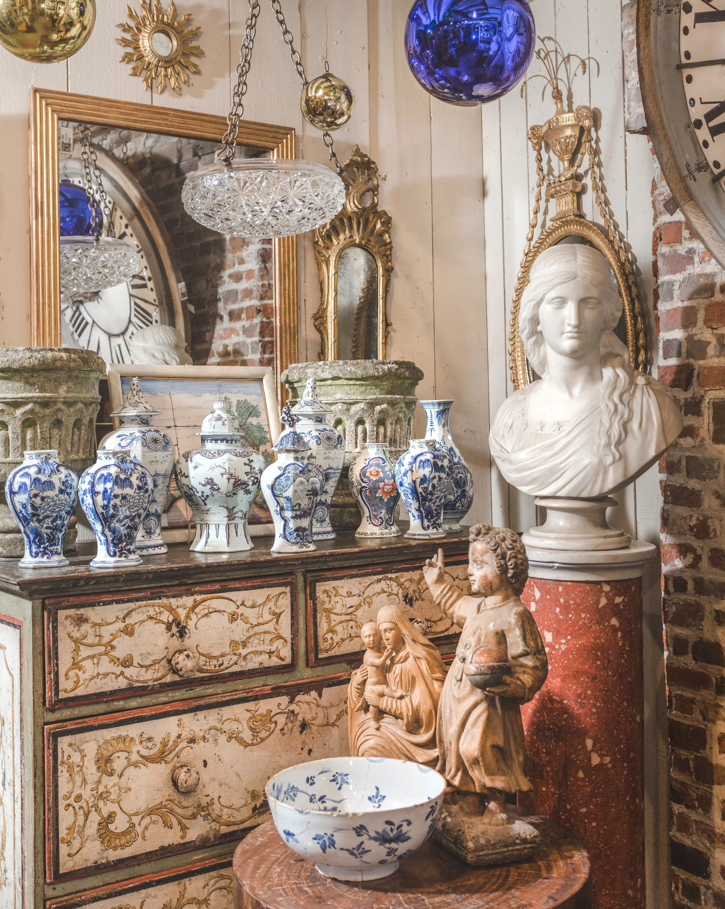 Front Of Shop Delft 20-12-18 2 HR.jpg