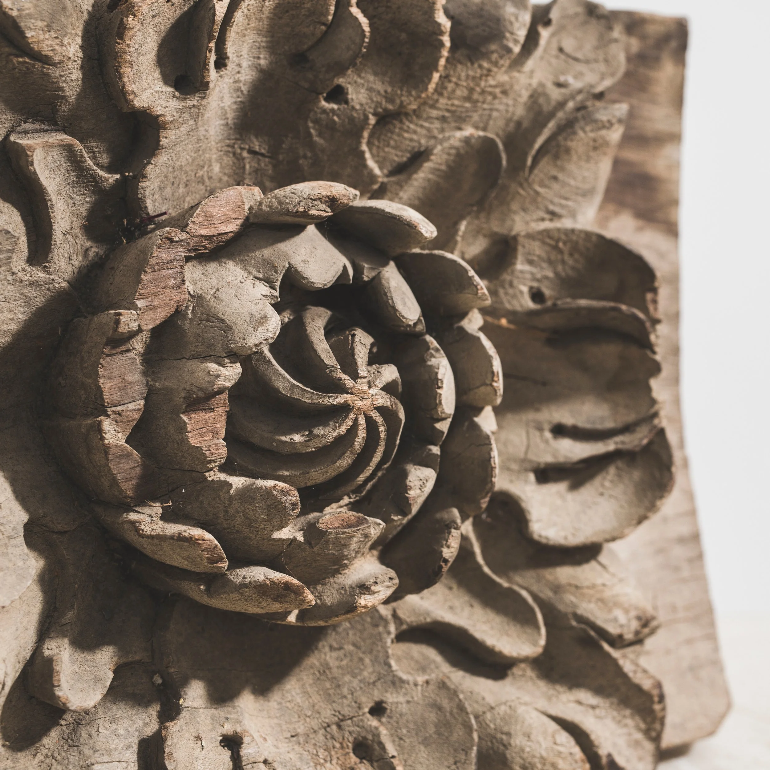 117467 Flower Panel Carving 2 HR.jpg