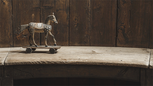 NODDING-HORSE-14-06-23-1-HR.gif