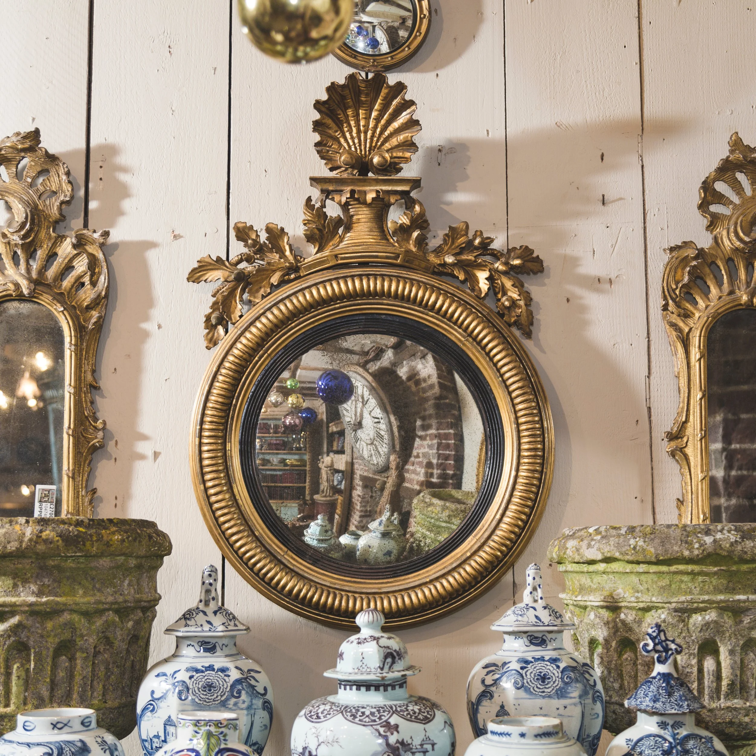 115397 Gilt Convex 1 HR.jpg