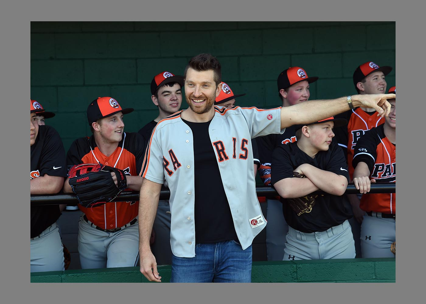 Hometown Heroes: Brett Eldredge