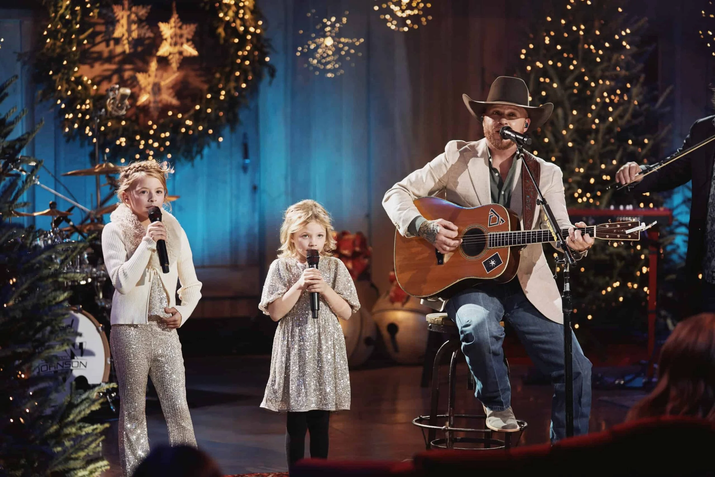 CMT_Cody_Christmas_3541-scaled.jpg