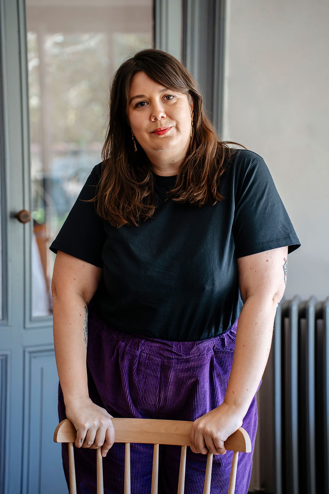 Aurore Sciacca, célébrante laïque funéraire et accompagnante du deuil, présente à votre écoute en soutien émotionnel