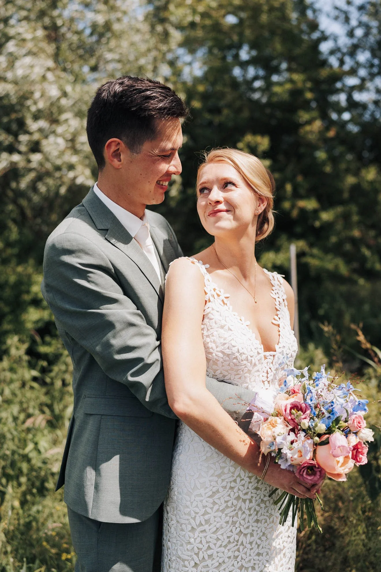 documentary-modern-editorial-wedding-photography-bruiloft-nederlands-52141340671.jpg