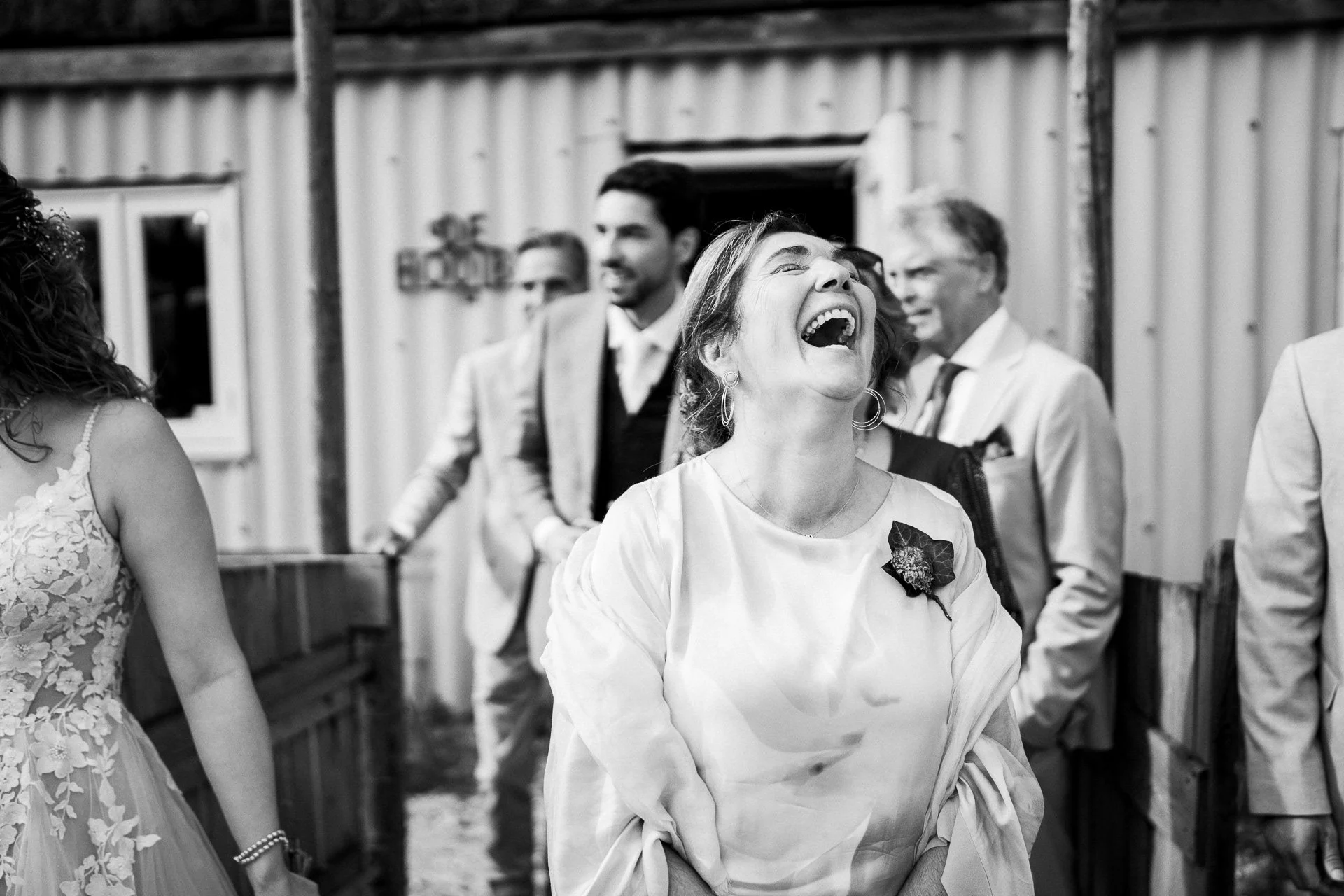 trouwfotograaf-bruidsfotograaf-wedding-documentary-documentaire-editorial-modern-amsterdam-53.jpg