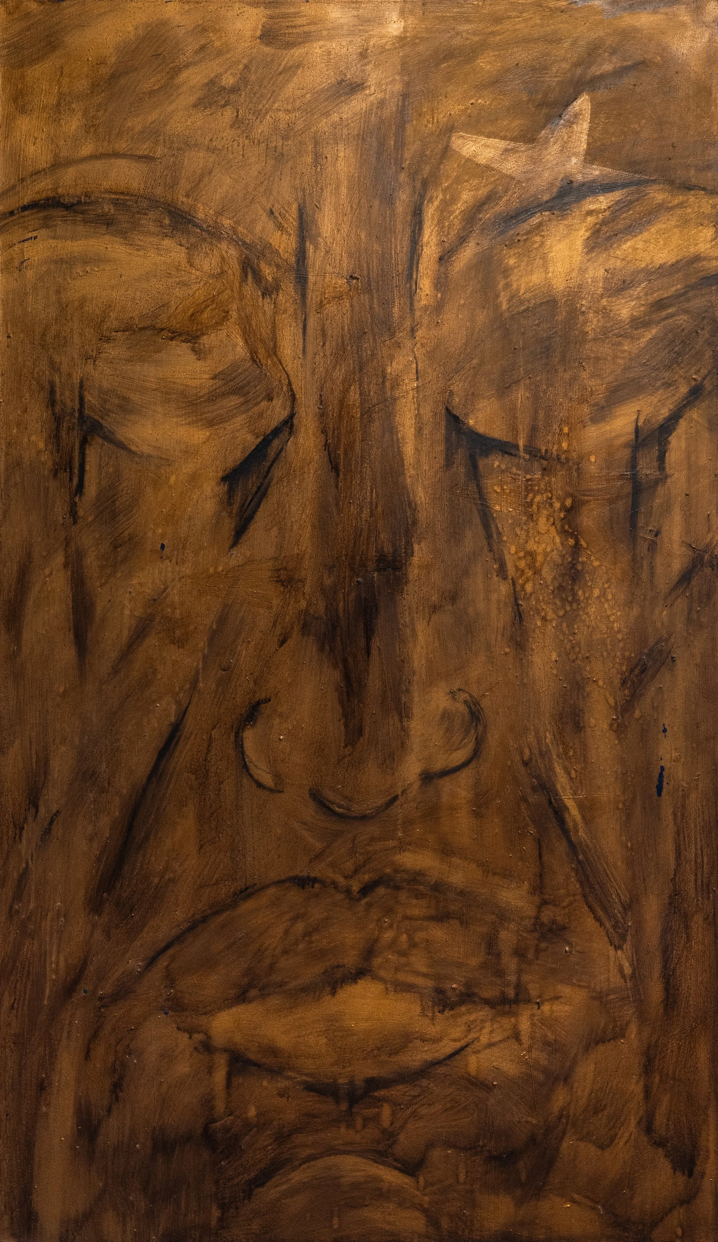 Ein abstraktes Gemälde in warmen Brauntönen mit schwarzen Linien, die eine stilisierte menschliche Figur darstellen.