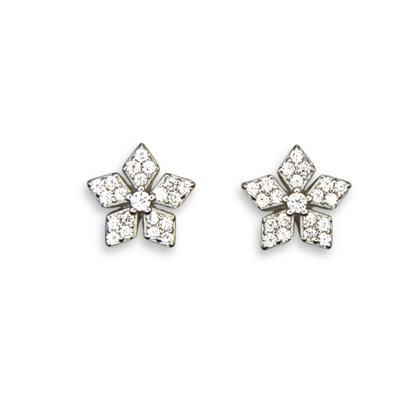 Silver Donna Ricardo Flower Stud Earrings (DRE9016)
