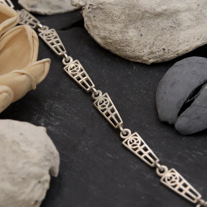 Sterling Silver Charles Rennie Mackintosh Trapezoid Bracelet - 18cm (2).webp