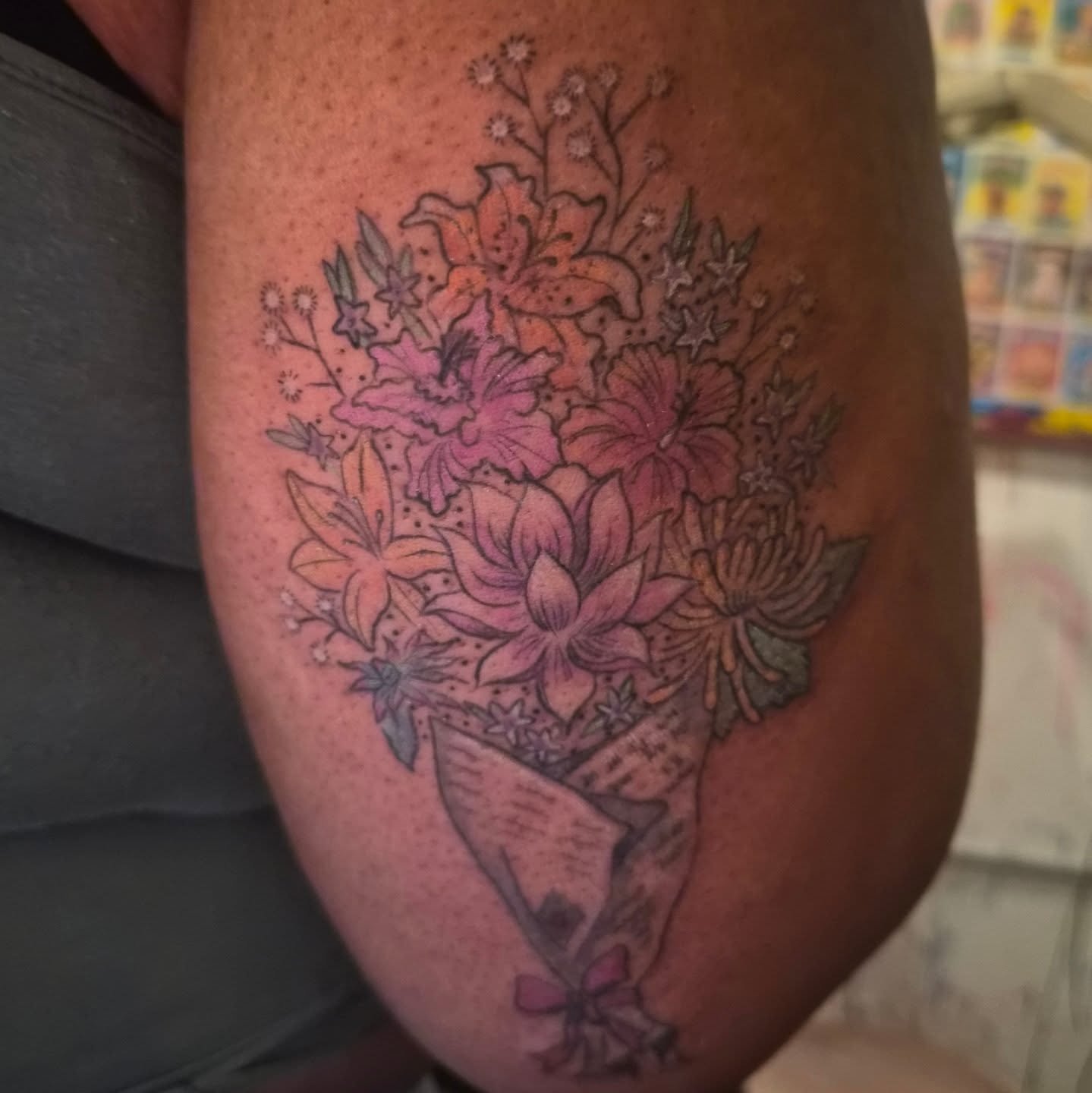 Beautiful bouquet for a beautiful girl, each flower is for a sibling what a beautiful family 🥰 love giving meaning to you and your family.