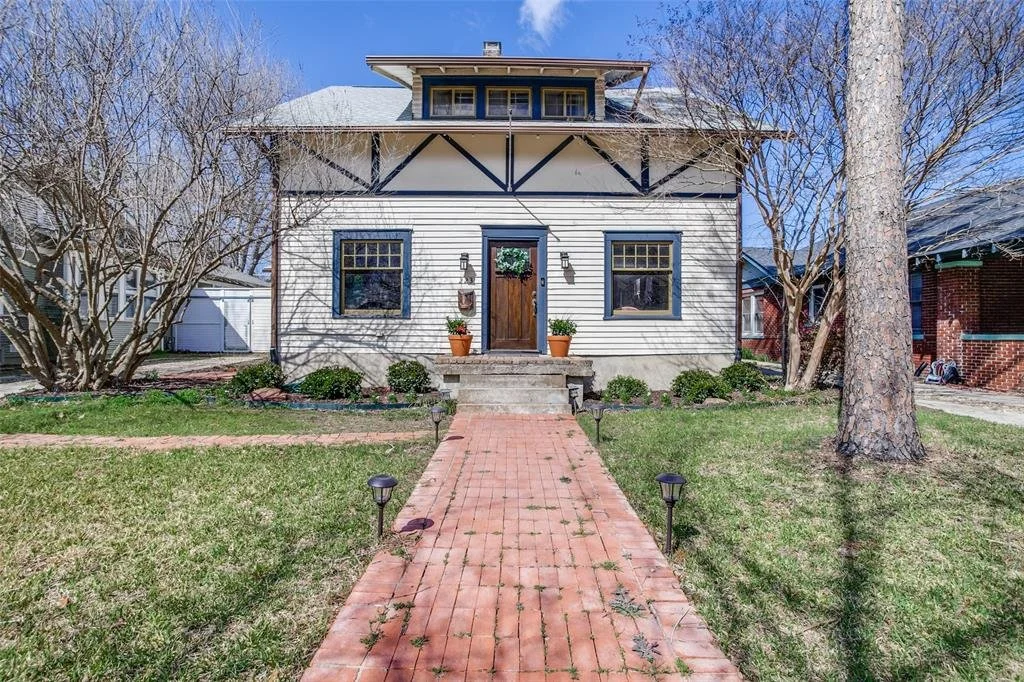 223 N Clinton Ave | $625,000