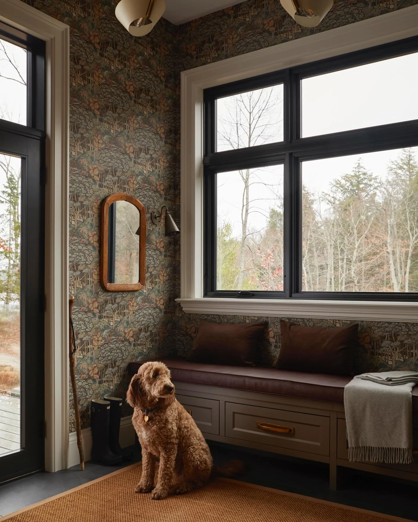 Waiting for Santa ❄️ 
&bull;
&bull;
&bull;
#designer 
#customhomedesign
#muskoka
#toronto