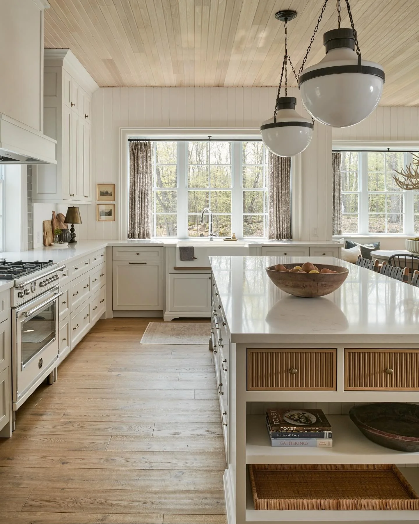 The best rooms don&rsquo;t compete with nature - they open up to it. 
&bull;
&bull;
&bull;
#kitchendesign #interiors #housebeautiful #ontariodesigner #customhomes