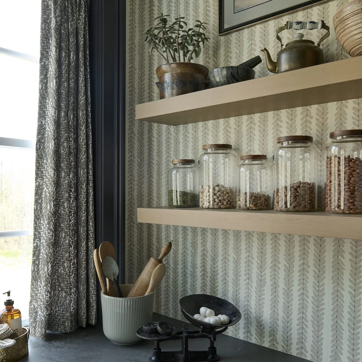 A place for everything and everything in its place. 
#pantrydesign #customhomes #interiordesign #pantry #kitchendesign