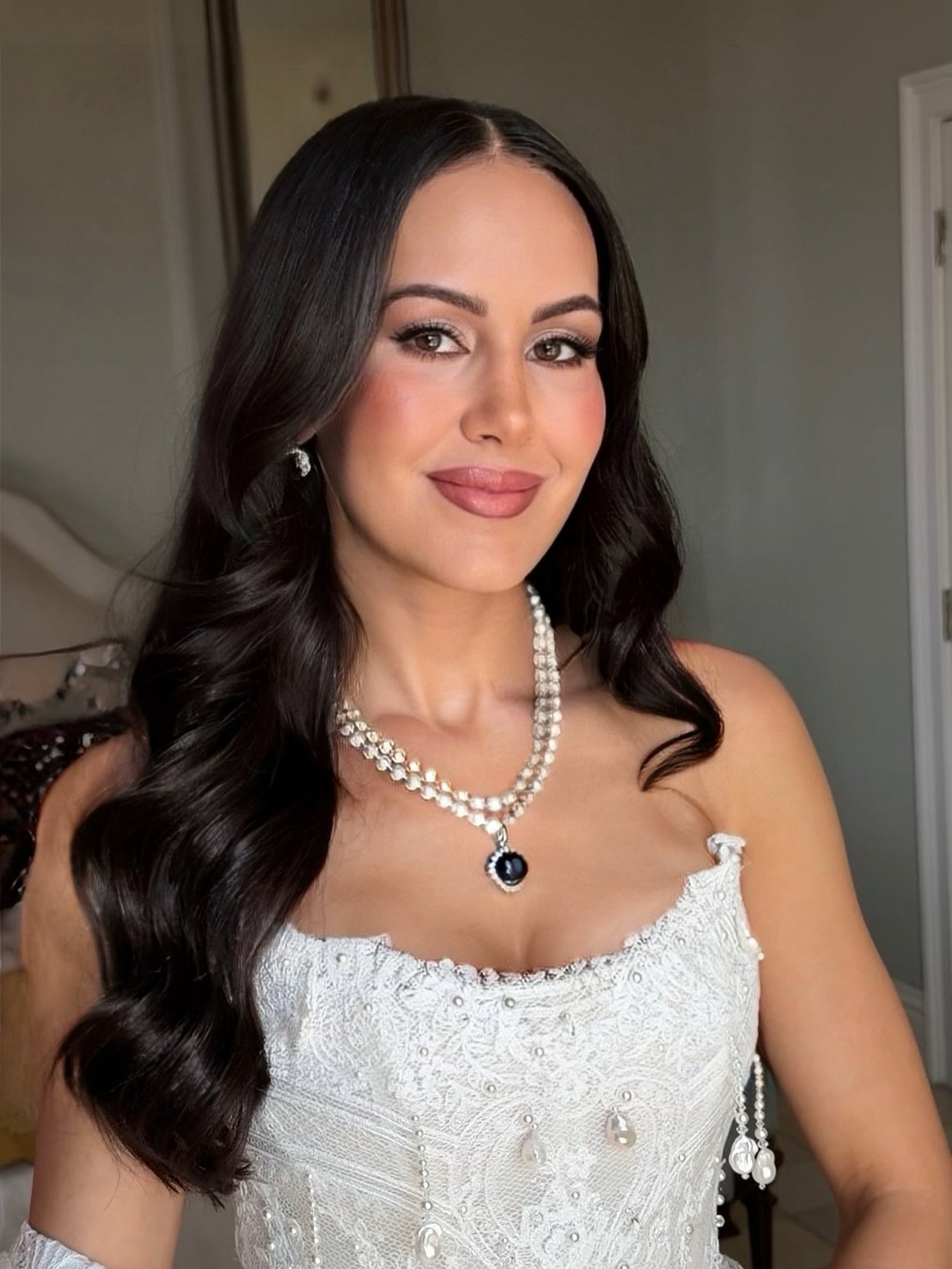 ALANA - 🤍

Makeup | Yuli -  Hair | Sarah 

#miamimua 
#miamimakeupartist 
#miamihairstylist 
#miamihair
#miamiwedding 
#floridabride 
#bridesofinstagram
#miamihairstylist 
#miamiblowdrybar 
#miamiblowout
#vegasmakeupartist 
#nycmakeupartist 
#newyor