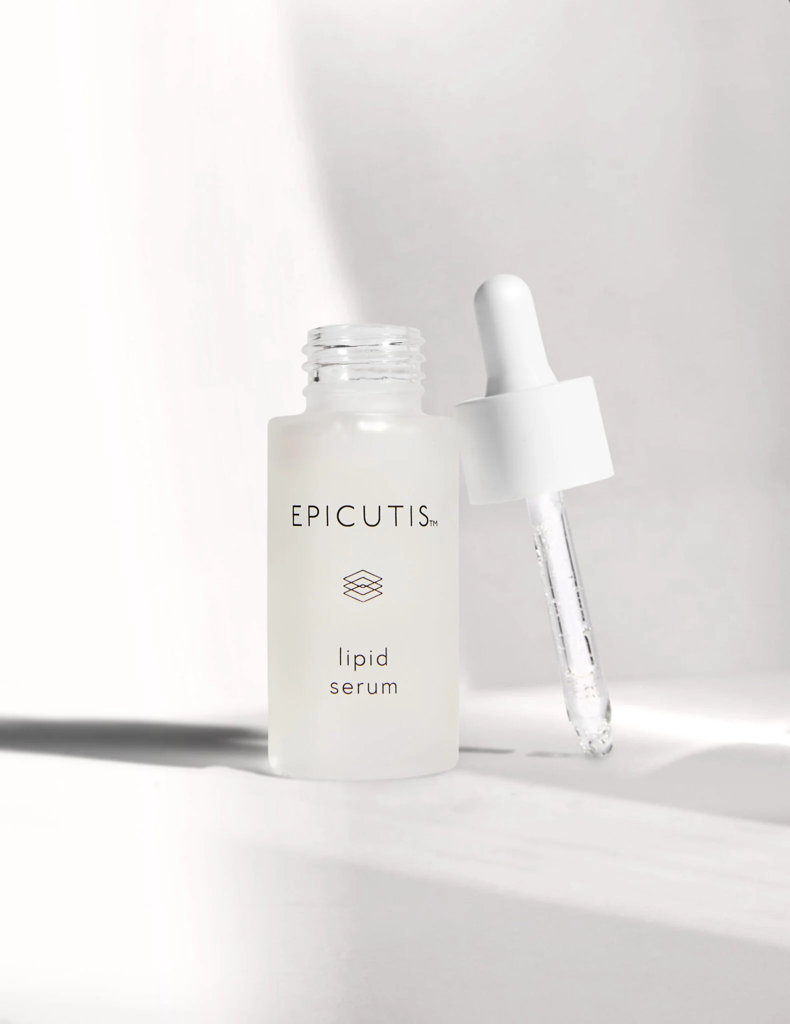 Lipid-Serum-Dropper-scaled.jpg