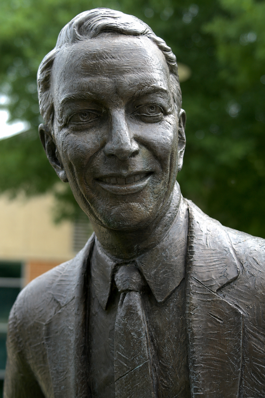 DSC06059 WEB.png